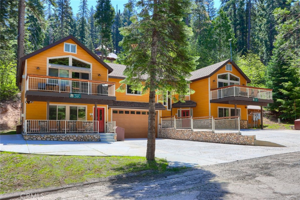 7400 Choke Cherry Ln, Yosemite, CA 95389