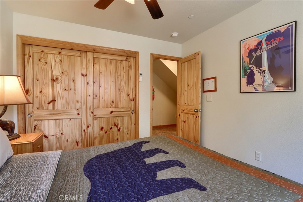 7400 Choke Cherry Ln, Yosemite, CA 95389