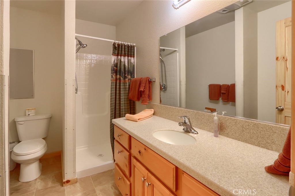 7400 Choke Cherry Ln, Yosemite, CA 95389