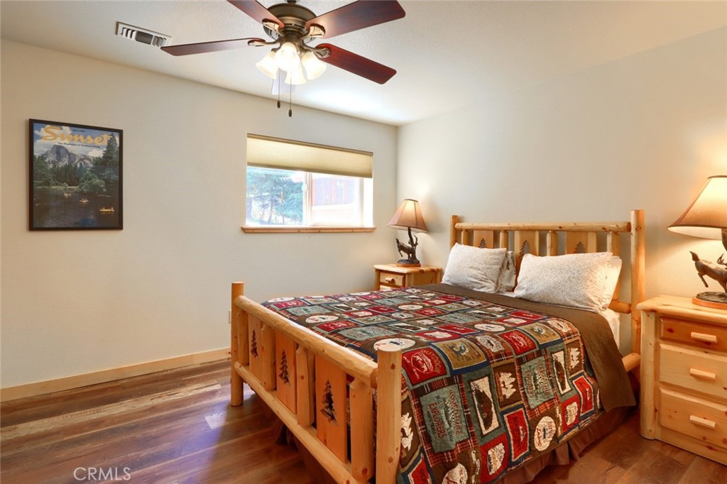 7400 Choke Cherry Ln, Yosemite, CA 95389