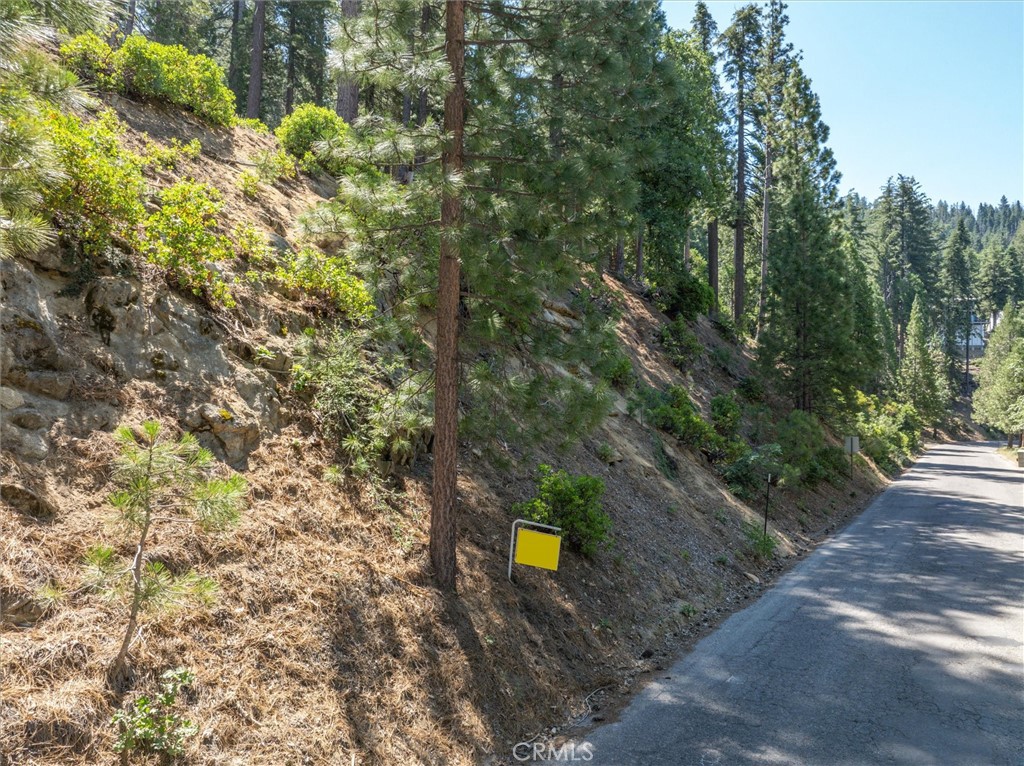 7343 Yosemite Park Way, Yosemite, CA 95389