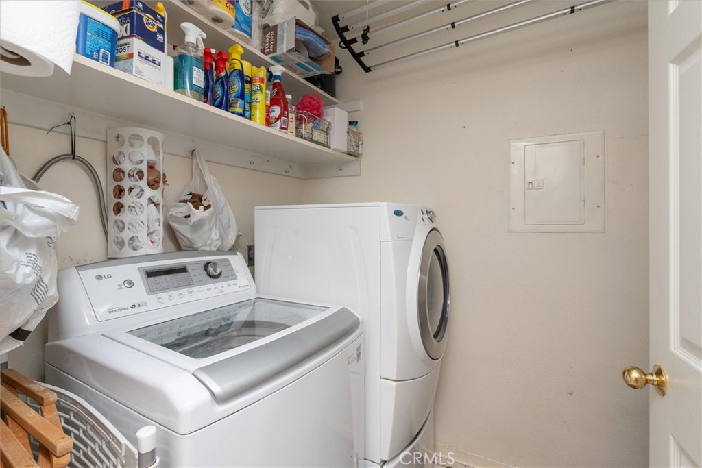 39309 Forest Park Ln, Oakhurst, CA 93644