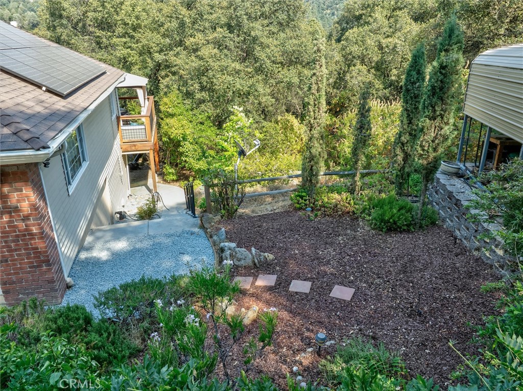 39309 Forest Park Ln, Oakhurst, CA 93644
