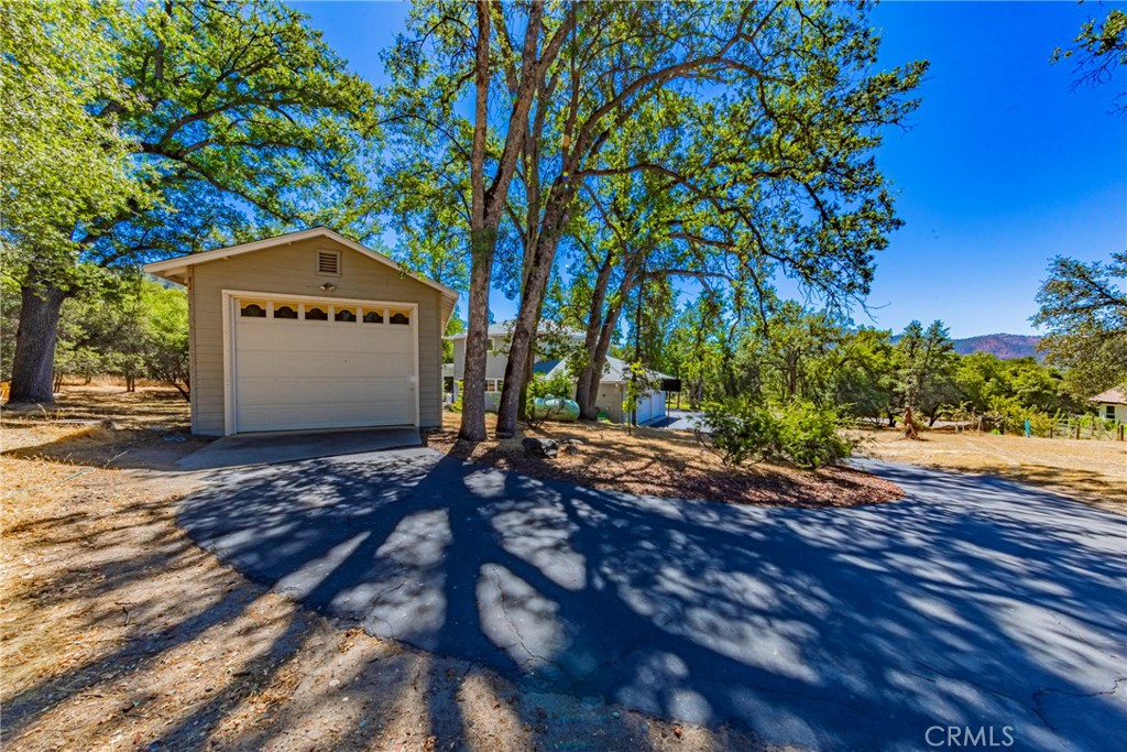 46469 Wallu Lane, Ahwahnee, CA 93601