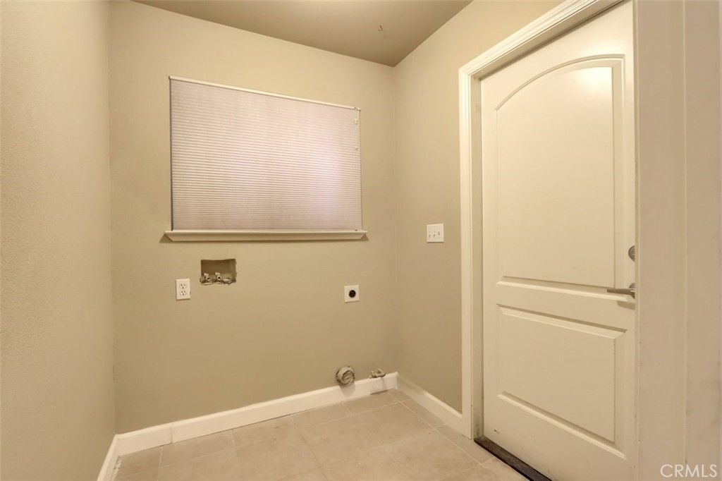 38788 Goldenrod Ln, Oakhurst, CA 93644