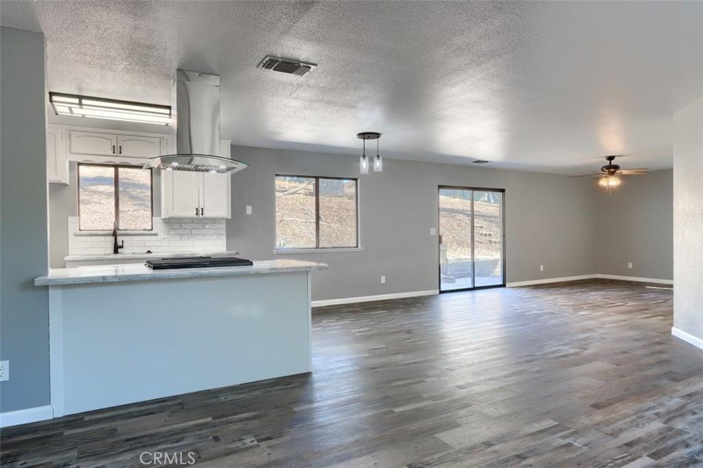 42571 Long Hollow Dr, Coarsegold, CA 93614