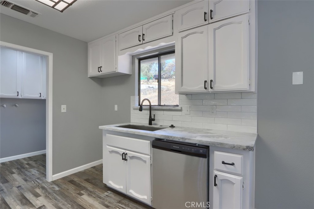 42571 Long Hollow Dr, Coarsegold, CA 93614