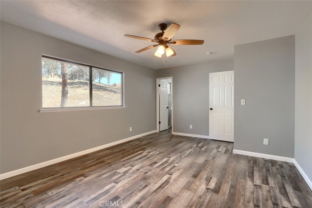 42571 Long Hollow Dr, Coarsegold, CA 93614