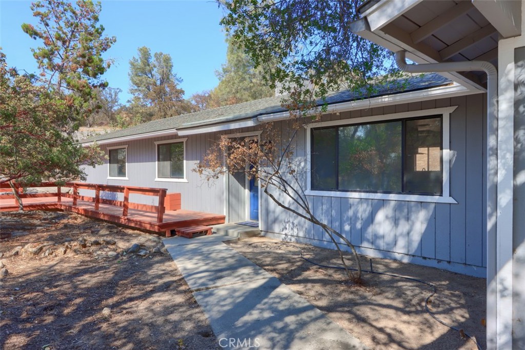 42571 Long Hollow Dr, Coarsegold, CA 93614