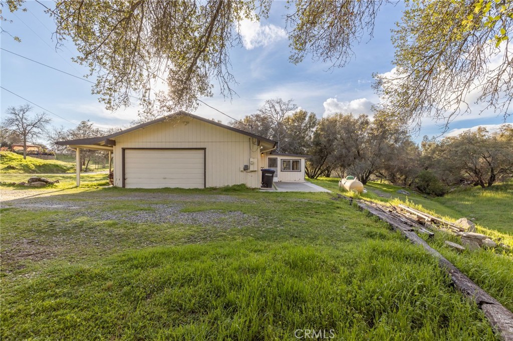 43317 Running Deer Ct, Coarsegold, CA 93614