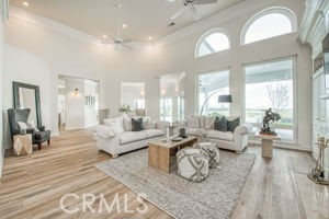 18300 Watts Valley Rd, Sanger, CA 93657