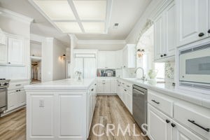 18300 Watts Valley Rd, Sanger, CA 93657
