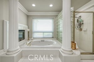 18300 Watts Valley Rd, Sanger, CA 93657