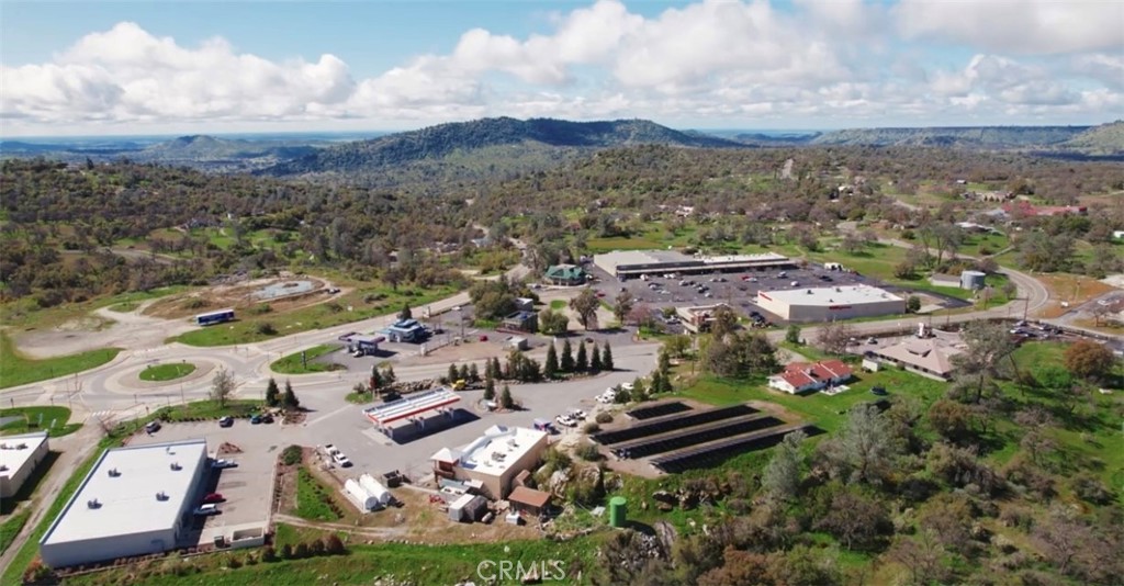 29645 Auberry Rd, Prather, CA 93651