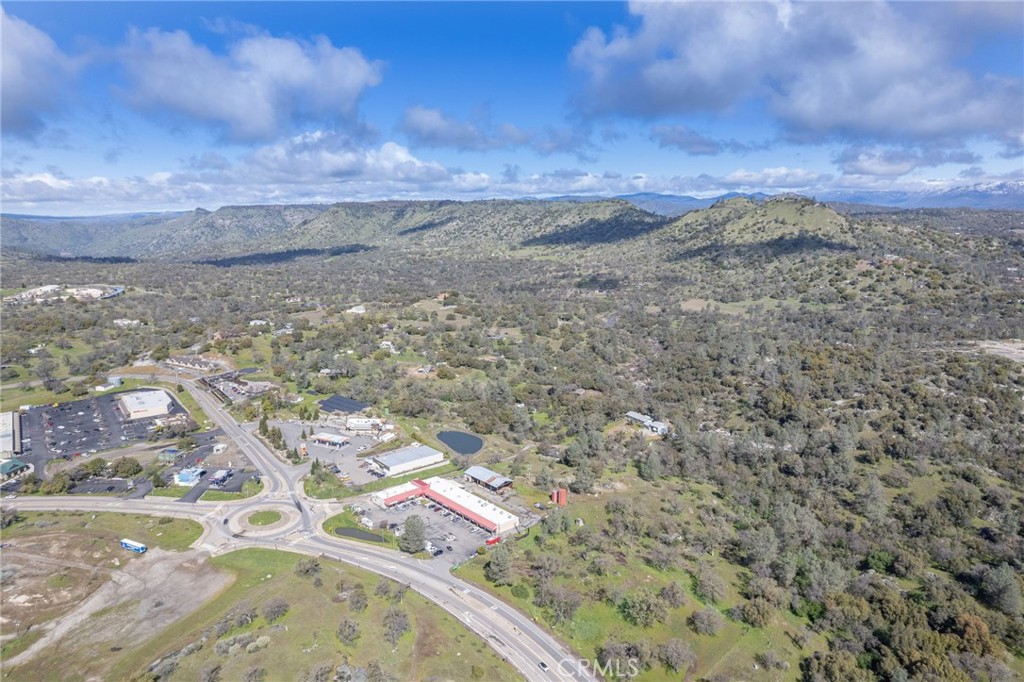 29645 Auberry Rd, Prather, CA 93651