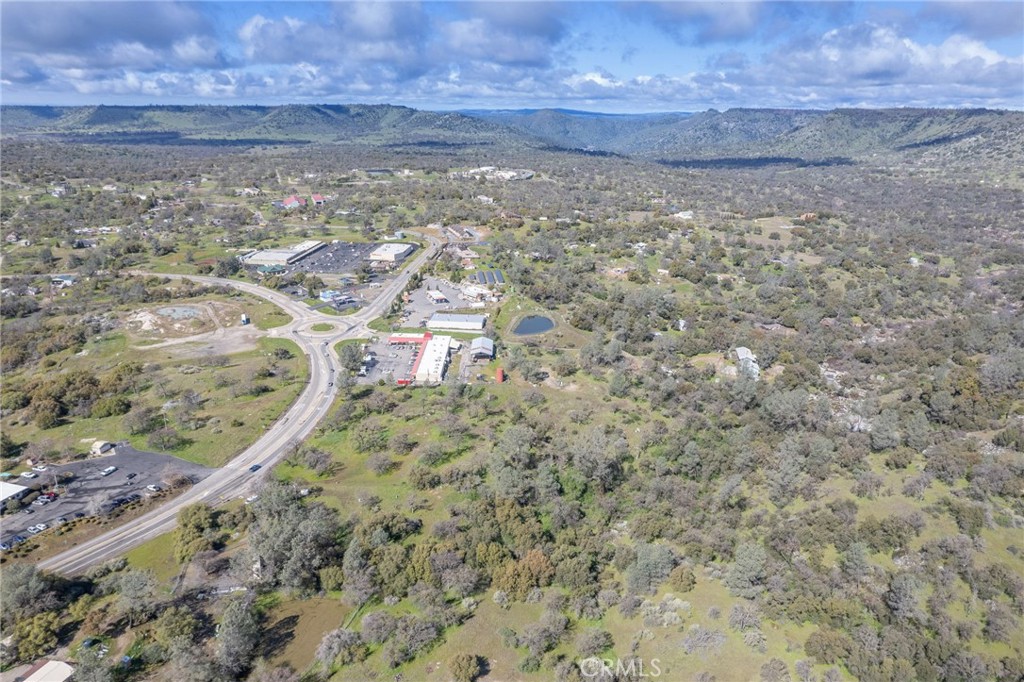 29645 Auberry Rd, Prather, CA 93651