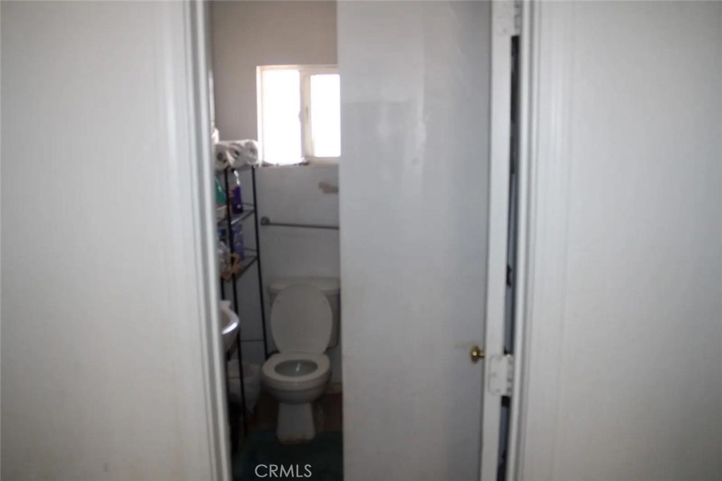 241 Hull Ave, Madera, CA 93638