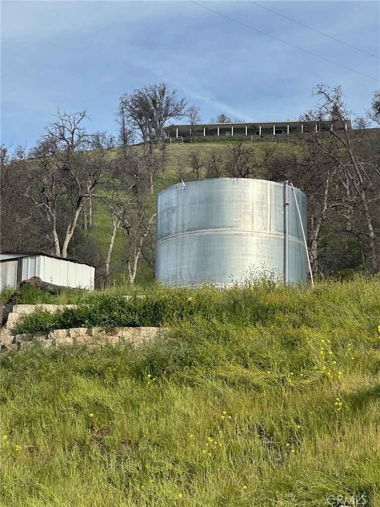 46982 Pony Express Ln, Coarsegold, CA 93614