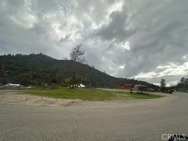 46982 Pony Express Ln, Coarsegold, CA 93614