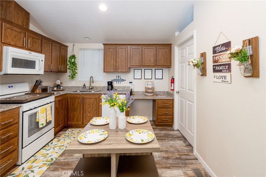 5273 5279 Boyer Rd, Mariposa, CA 95338