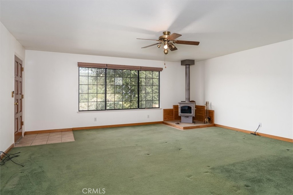 50566 Critter Creek Ln, Oakhurst, CA 93644