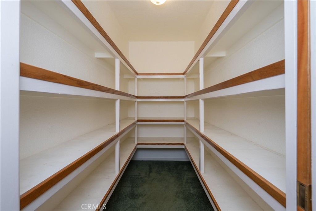 50566 Critter Creek Ln, Oakhurst, CA 93644