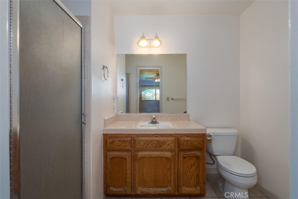 50566 Critter Creek Ln, Oakhurst, CA 93644