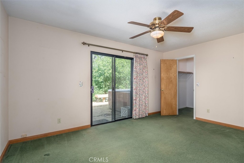 50566 Critter Creek Ln, Oakhurst, CA 93644