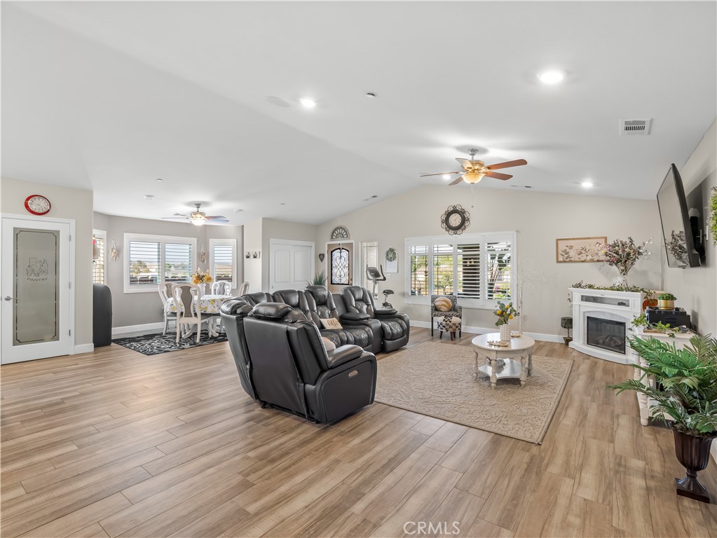 17324 17328 Bonita Rd, Madera, CA 93636