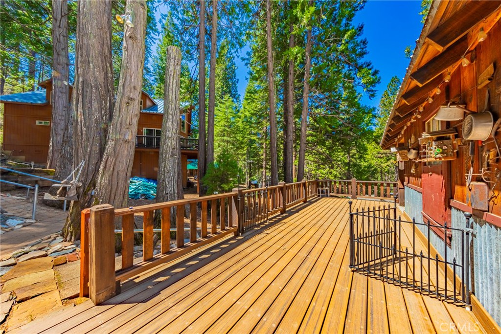 50054 Poplar Rd, Oakhurst, CA 93644