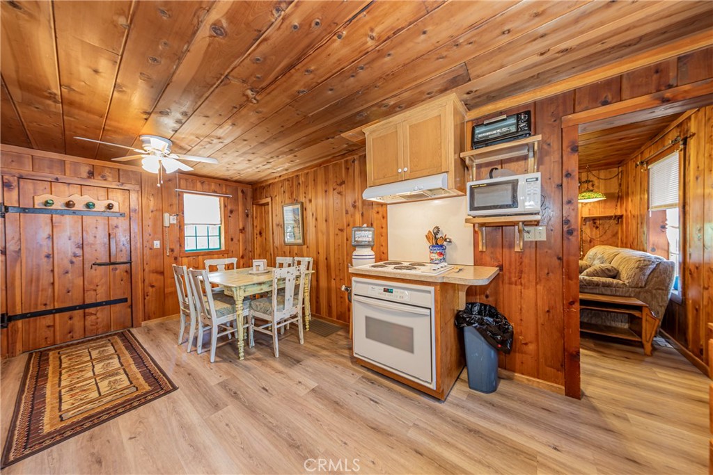 50054 Poplar Rd, Oakhurst, CA 93644