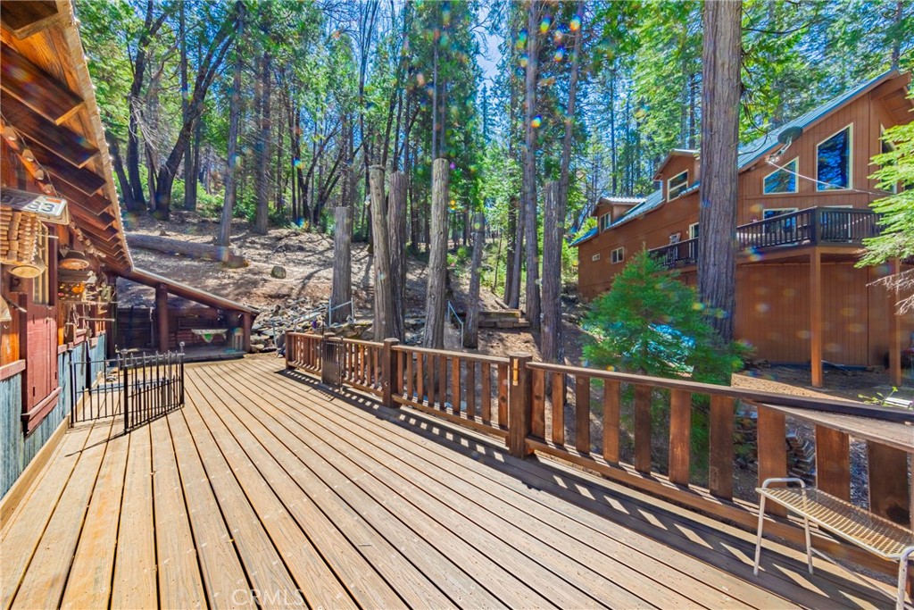 50054 Poplar Rd, Oakhurst, CA 93644