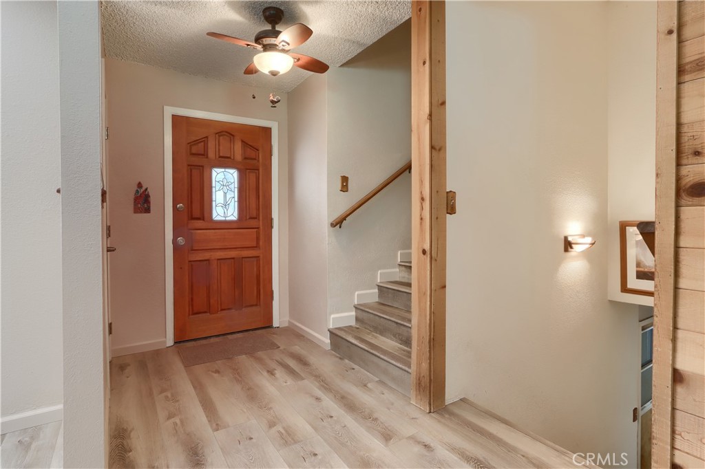 42275 Buckeye Rd, Oakhurst, CA 93644