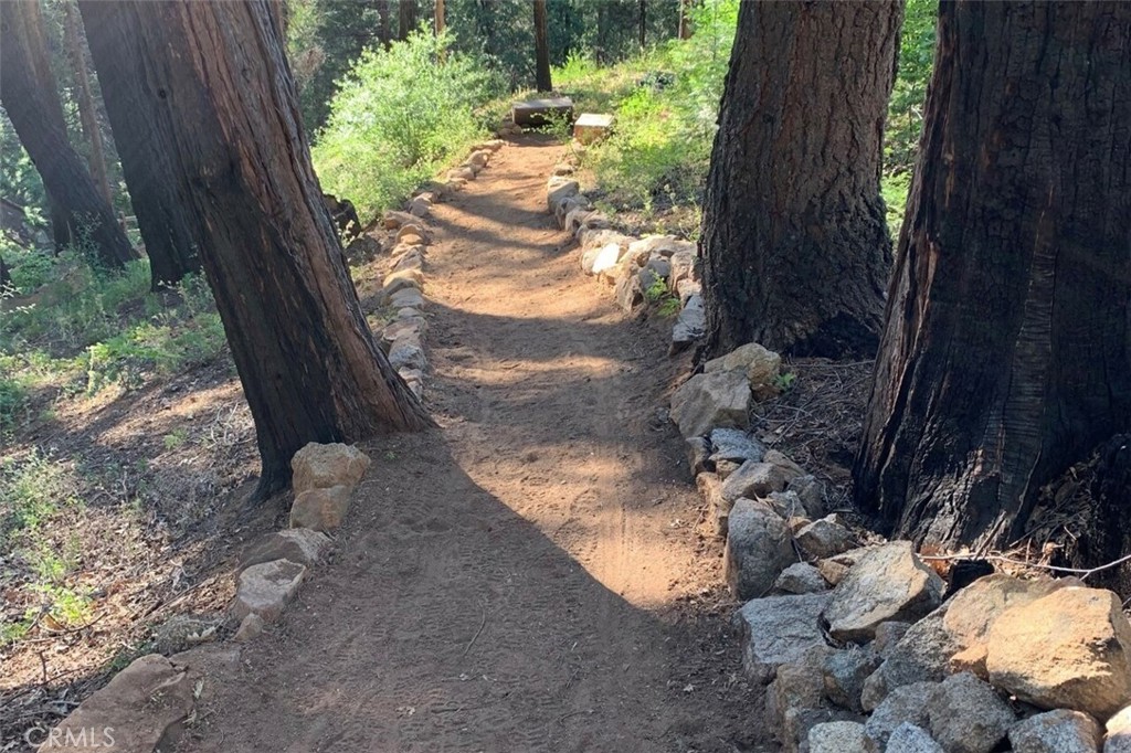 7170 7174 Yosemite Park Way, Yosemite, CA 95389