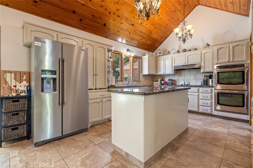 2604 Veneman Ave, Modesto, CA 95356