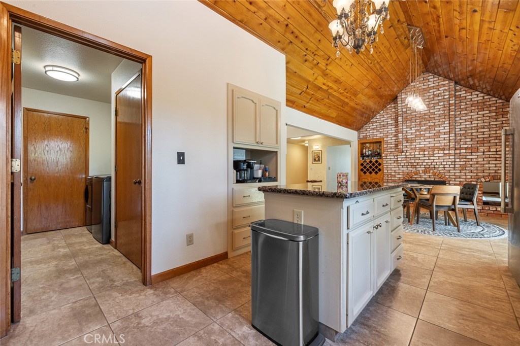 2604 Veneman Ave, Modesto, CA 95356