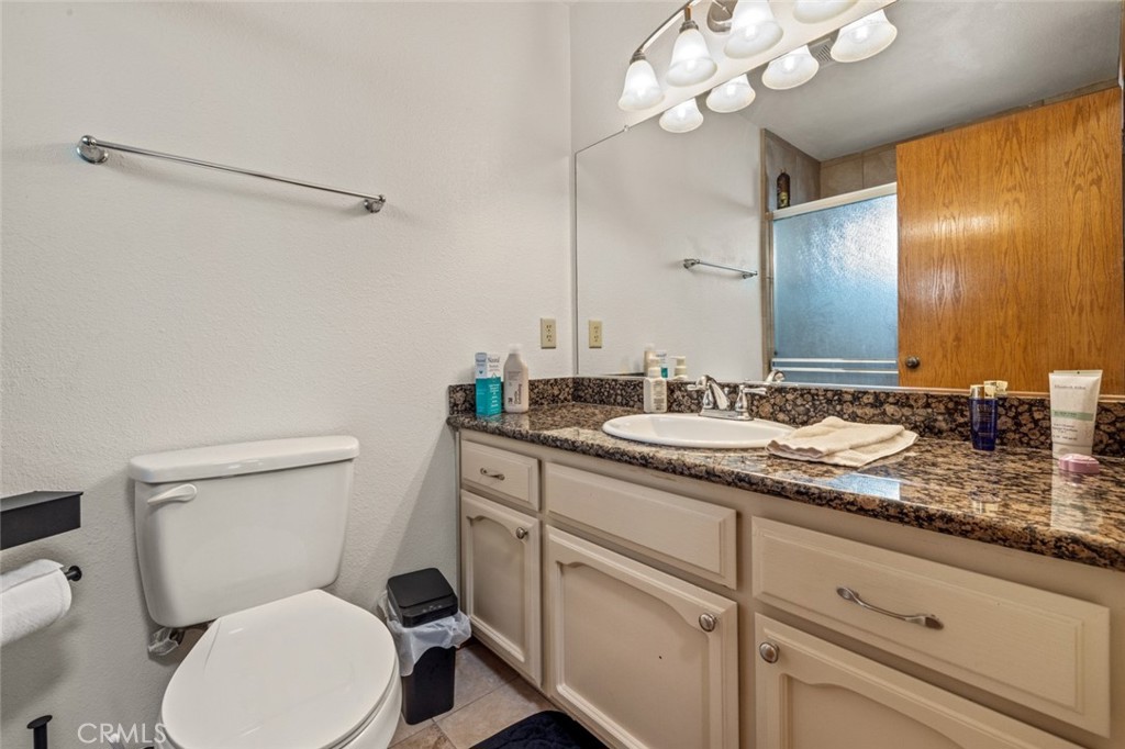 2604 Veneman Ave, Modesto, CA 95356