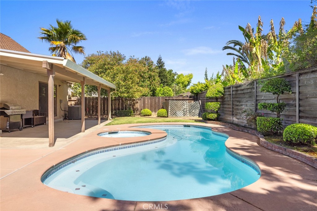 2604 Veneman Ave, Modesto, CA 95356