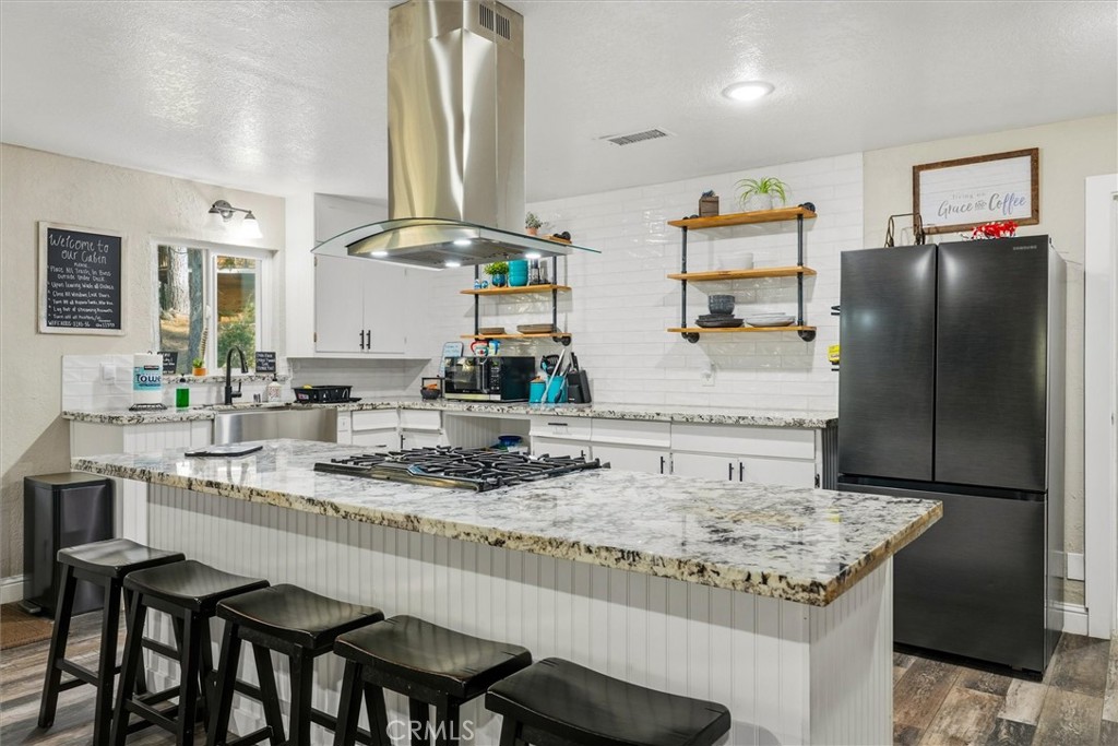 50740 Chu Ranch Rd, Oakhurst, CA 93644