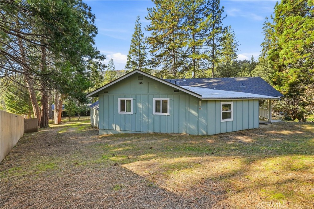 50740 Chu Ranch Rd, Oakhurst, CA 93644