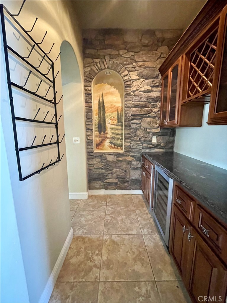 16052 W Middleton Ave, Kerman, CA 93630