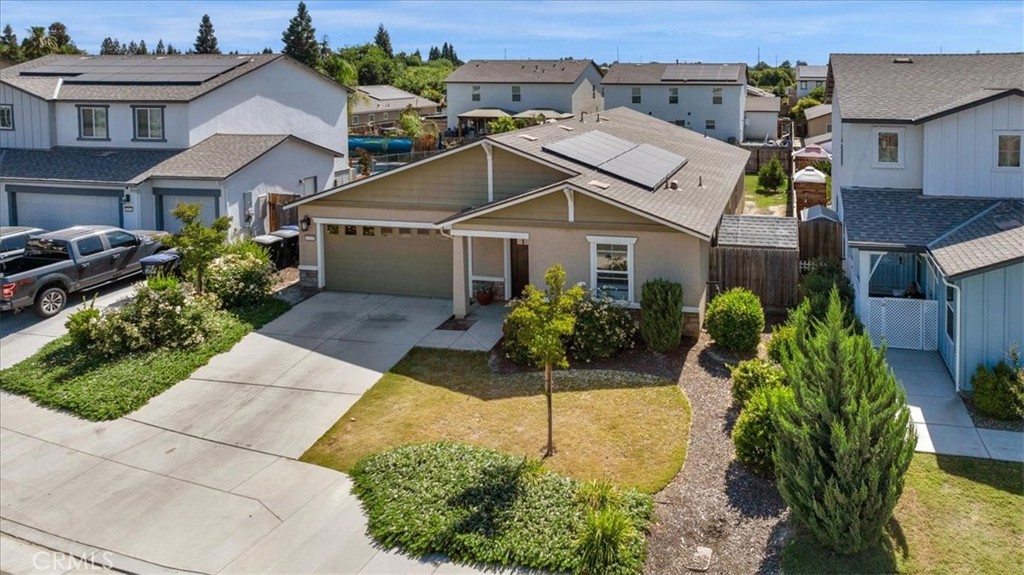 2520 S Spruce St, Visalia, CA 93292