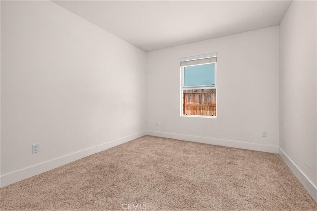 2520 S Spruce St, Visalia, CA 93292