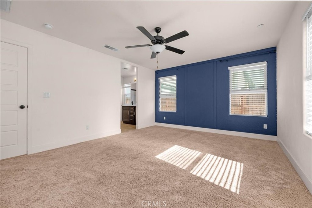 2520 S Spruce St, Visalia, CA 93292