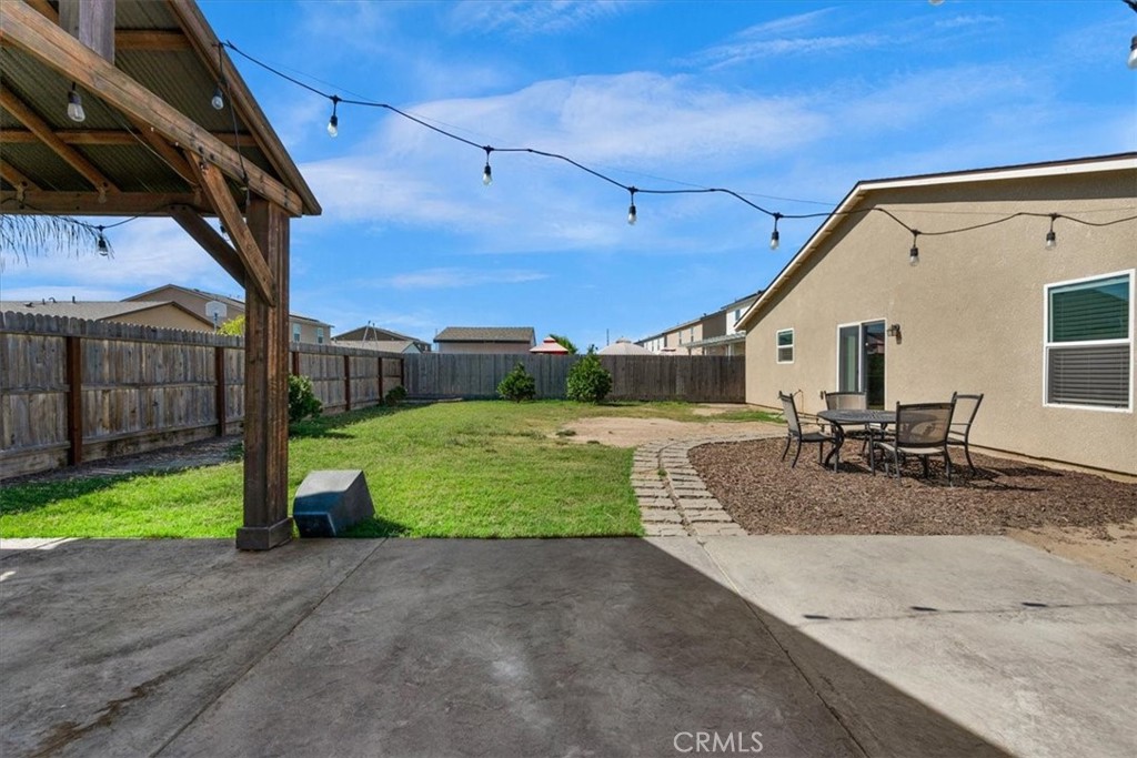 2520 S Spruce St, Visalia, CA 93292