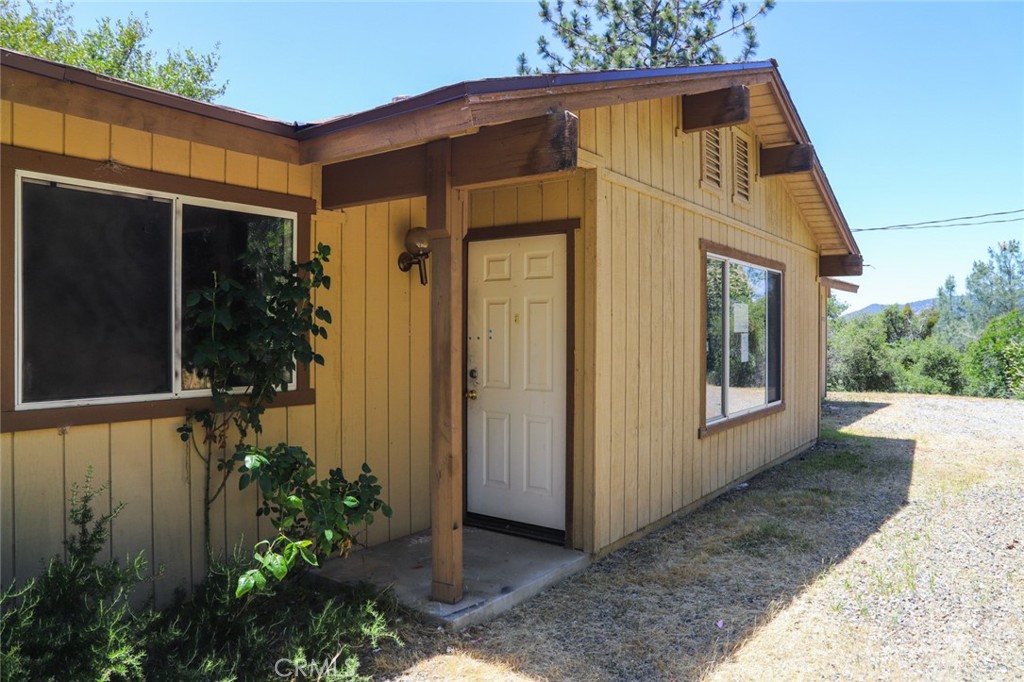 47112 Road 620, Oakhurst, CA 93644