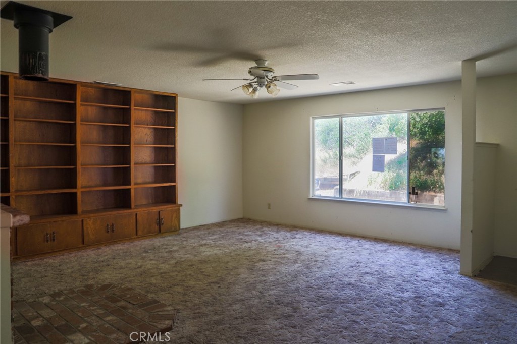 47112 Road 620, Oakhurst, CA 93644