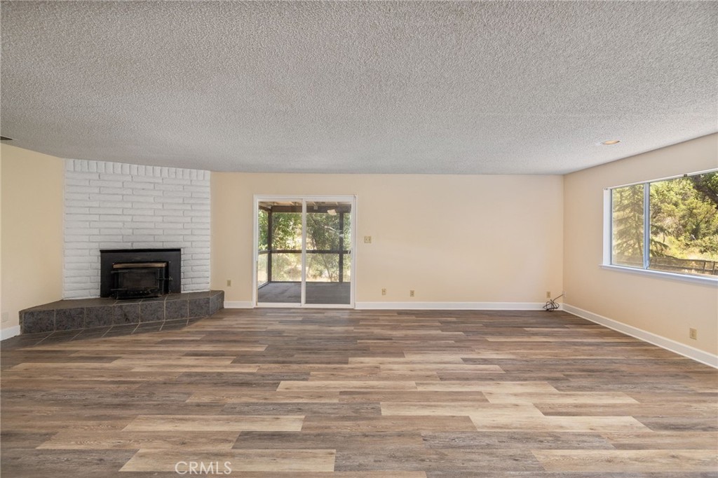 32413 Chickasaw Rd, Coarsegold, CA 93614