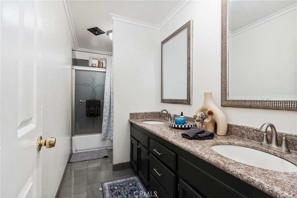 3367 M St, Merced, CA 95348