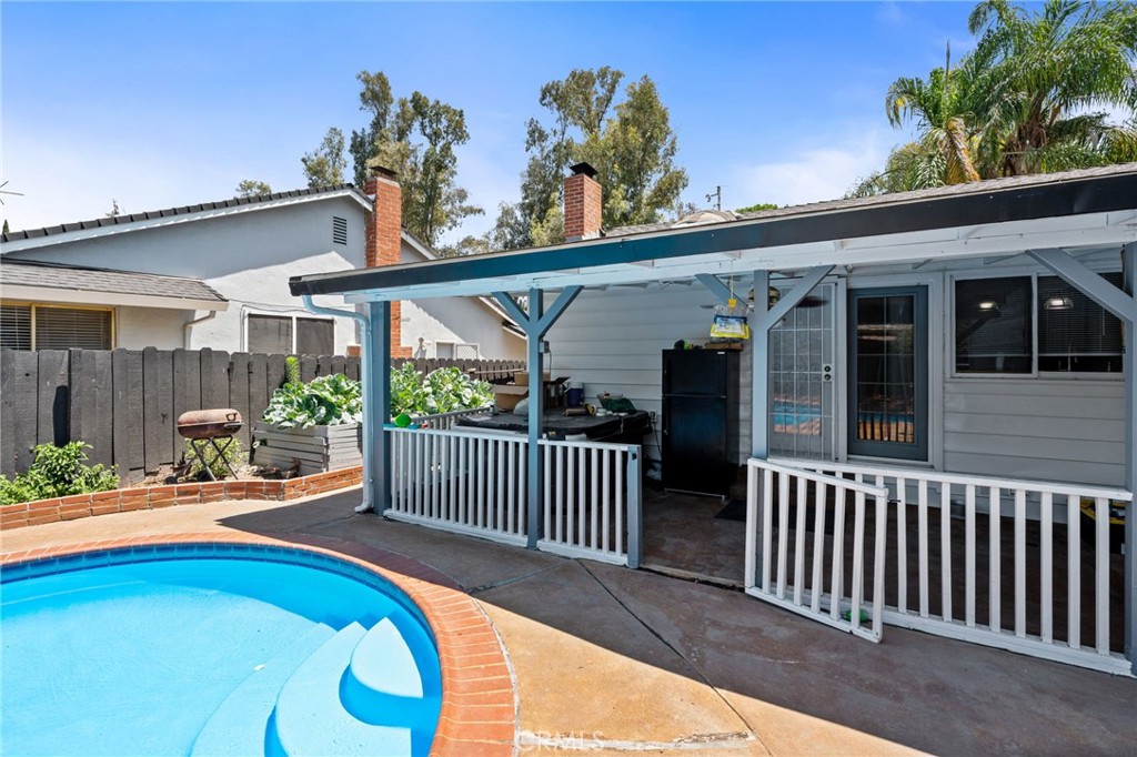 3367 M St, Merced, CA 95348